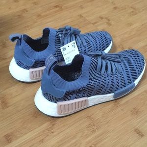 Brand New Adidas NMD R1 STLT Primeknit Tokyo sz 6